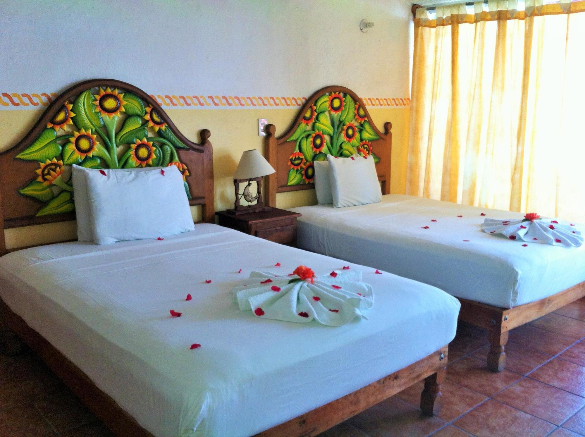 Hotel Casa De La Palma Bed & Breakfast Сиуатанехо Екстериор снимка